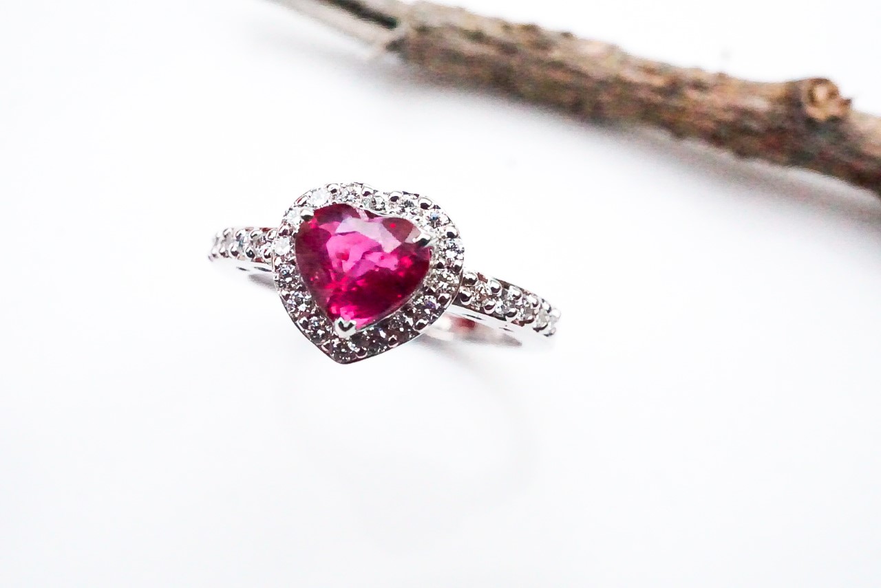 Enamored Heart Sapphire Ring